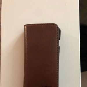 Fossil IPhone magnetic credit card case